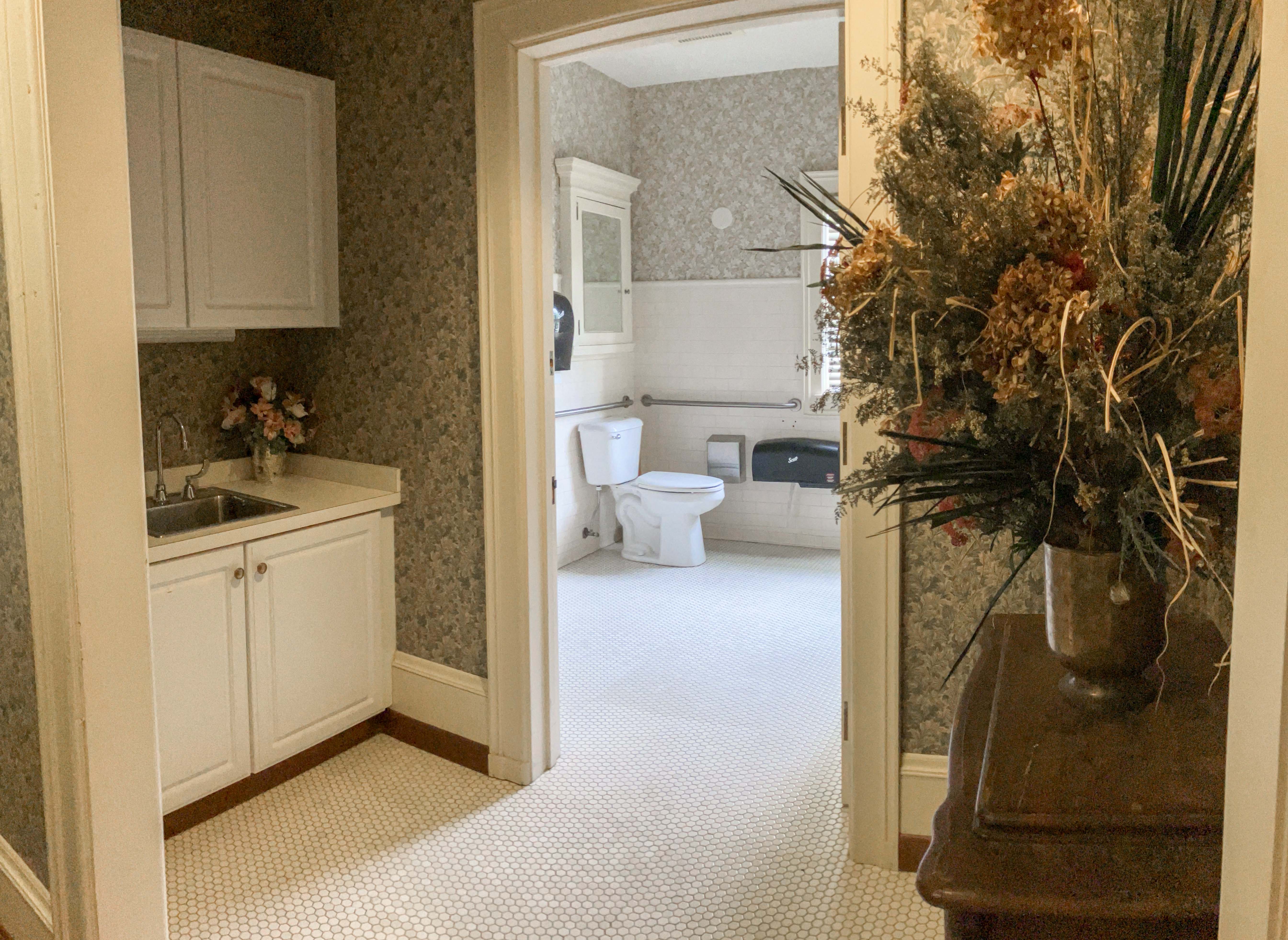 Mooreland Mansion 2nd Floor ADA compliant restroom