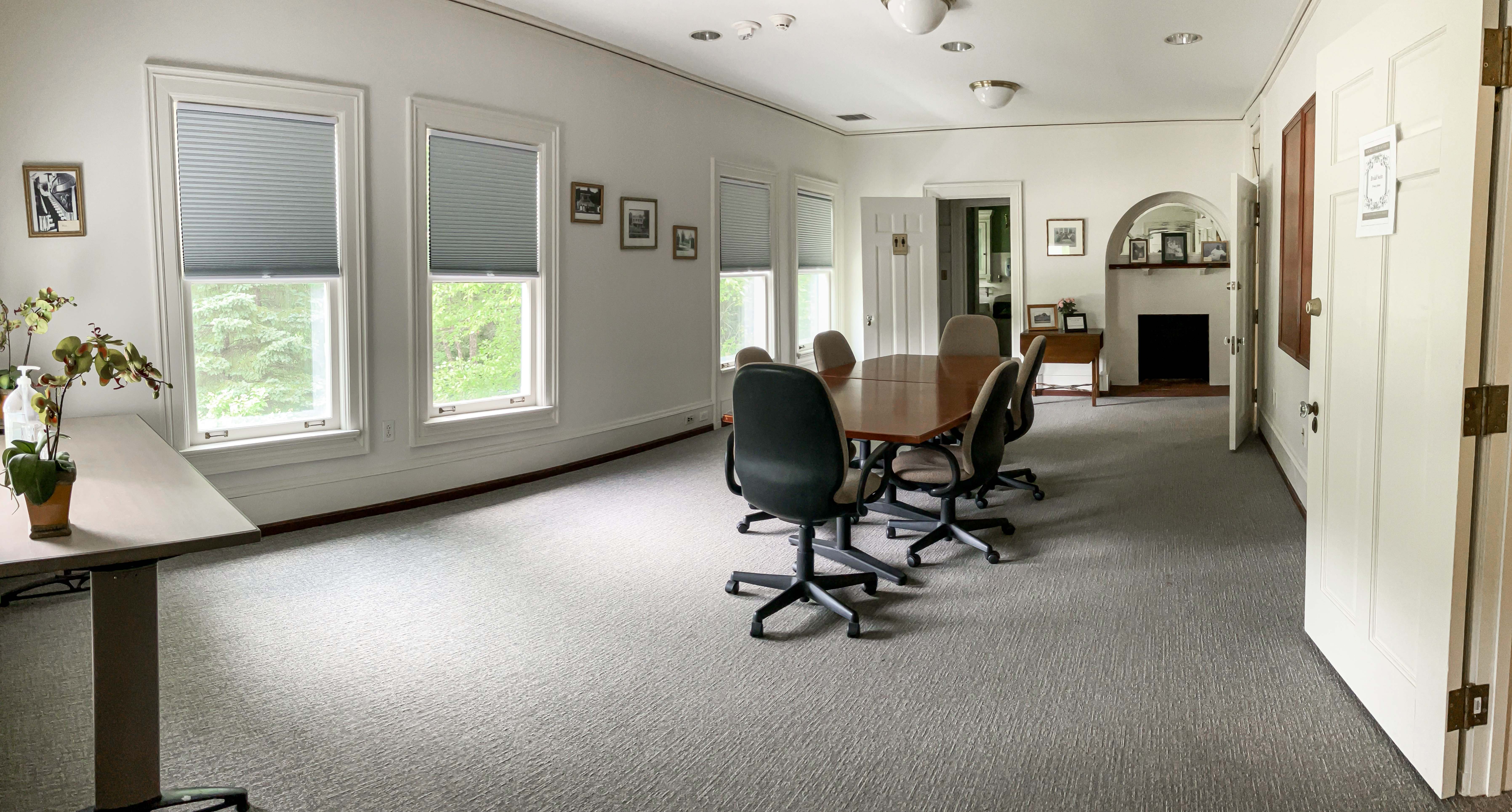 Mooreland Mansion Bridal Suite